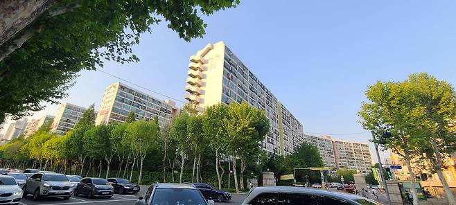 18일 오후 서울 강남구 대치동 은마아파트의 전경./조은임 기자