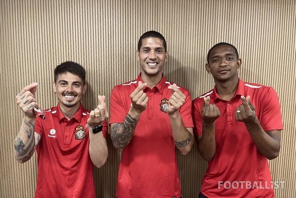 윌리안, 티아고, 에르난데스(왼쪽부터, 이상 경남FC). 조효종 기자