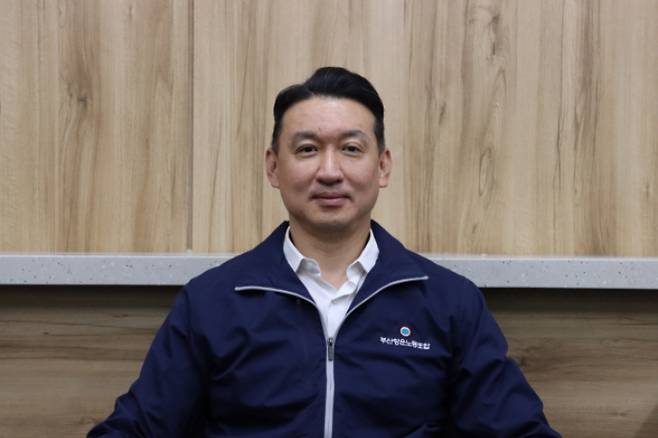 부산항운노조 위원장으로 선출된 박병근 배후물류지부장. 부산항운노조 제공