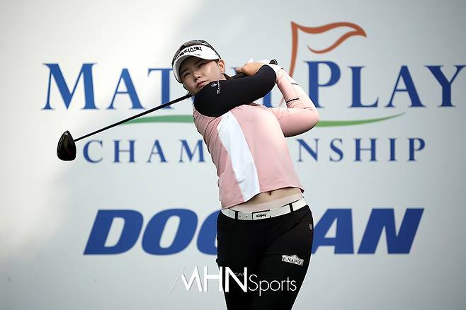 임희정이 21일 열린 KLPGA 투어 두산 매치플레이 챔피언십 8강전에서 티샷을 하고 있다.(춘천, MHN스포츠 박태성 기자)
