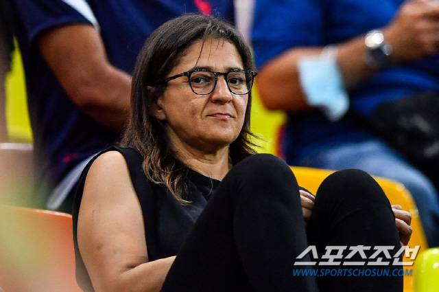 음바페의 모친 파이자 라마리. 데일리스타 기사캡쳐.