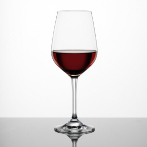 레드와인의 건강 효과는 와인에 든 폴리페놀(항산화 성분)인 레스베라트롤에 기반을 두고 있지만, 건강 유지에 기여하기엔 레스베라트롤의 양이 너무 적다. /클립아트코리아 제공