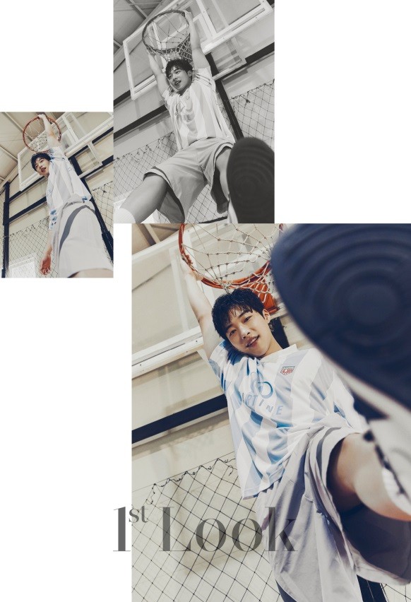 Magazine First Look has released a picture full of refreshing and active energy with Actor Woo Do-hwan.In the picture released on the 23rd, Actor Woo Do-hwan showed active aspect on the athletic court such as basketball court and futsal court, and showed off the free appearance of expressing both boys and mens beauty at the same time.Especially when I was wearing a basketball uniform and hanging on a basketball goal, I showed a movement that was not as good as a basketball player, and showed a professional aspect and impressed the field staff.In an interview after the picture, he asked about his changed attitude before and after enlistment. It is Feelings who put down a burden of 10 years.Before that, I had to worry about whether I would join in a year or two years, and every day, and even when I was working.I think I had a desire and obsession to show a good figure somehow because I thought that the flow of what I have done was cut off.Now I have enough time to continue my life, values, and the way as an actor, and I feel the importance of being able to work. When asked about the difference between 20s and 30s, he said, I became a soldier once, and I think I should challenge more as I expand my role as an actor.Now I think I have a lot of freedom and courage in any choice, and I have enough room. I was really in my twenties. Also, the last question to express Woo Do-hwan in a word was I thought that it would be very pretty if there was a butterfly on the flower because the forsythia was blooming pretty near the filming site today.I think I want to be a butterfly who can go anywhere freely, and I always want to fly to any place where I need it. Active pictures and interviews with Actor Woo Do-hwan will be presented on First Look 239 and SNS published on May 19th.