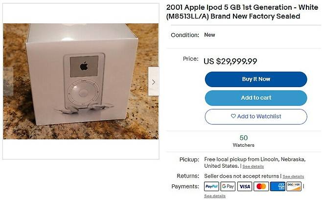 온라인 경매 사이트 이베이(eBay)에 올라온 애플 '아이팟 1세대' 미개봉 제품. 가격은 2만9999달러다. 이베이 웹사이트 캡처.
