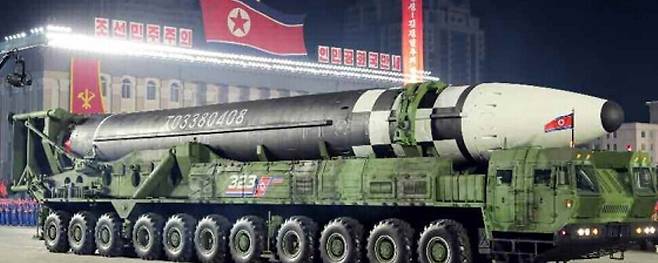 북한 대륙간탄도미사일 화성-17형. 연합뉴스