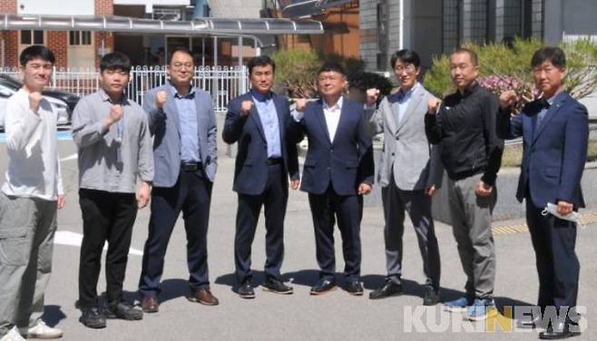 화천경찰서 이상준 형사팀장(사진 왼쪽부터 네번째)