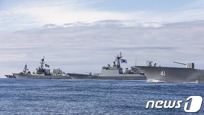 '퍼시픽뱅가드 2021' 훈련에 참가 중인 각국 함선들. (미 해군 태평양함대) © 뉴스1