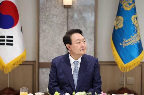 윤석열 대통령이 28일 서울 용산 대통령실 청사에서 열린 7대 종단 지도자 오찬에서 발언하고 있다. 2022.05.28. [사진=대통령실]