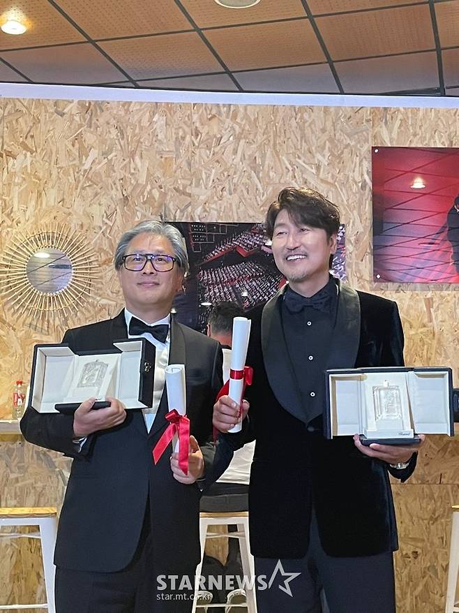 박찬욱 감독 송강호  / 사진=김미화 기자