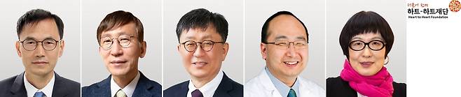 '2022 삼성호암상 수상자'로 선정된 오용근 포스텍 교수와 장석복 카이스트 특훈교수, 차상균 서울대 교수, 키스 정 하버드 의대 교수, 김혜순 시인, 하트-하트재단(왼쪽부터, 호암재단 제공). © 뉴스1