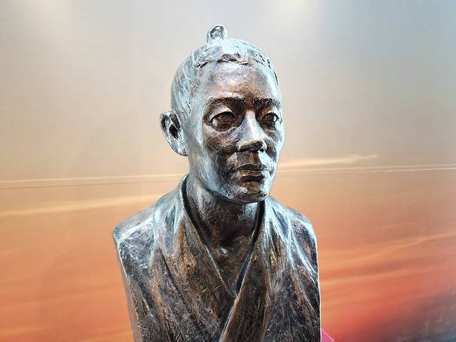 용수성지의 성 김대건 신부 흉상