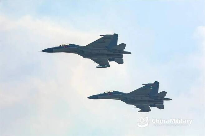 중국 인민해방군 J-11 전투기 (사진 출처=환구시보)