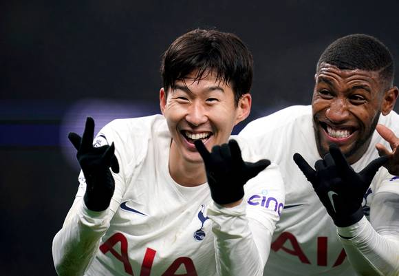 손흥민과 에메르송 로얄. [사진=뉴시스]