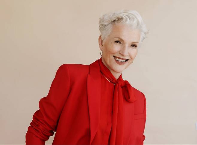 일론 머스크 테슬라 창업자의 어머니이자 유명 모델인 메이 머스크(사진 : 세라젬 제공) *재판매 및 DB 금지