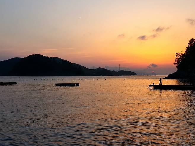 한려생태탐방원 저녁 노을