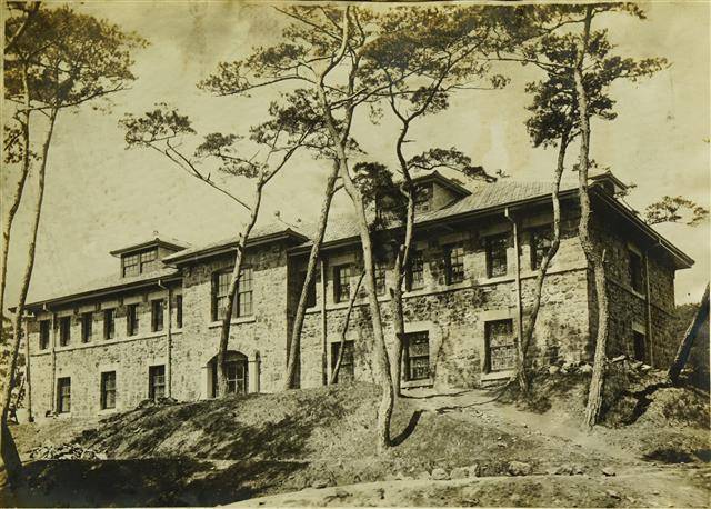 1930년대 일제강점기 당시 핀슨관의 모습.연세대 제공