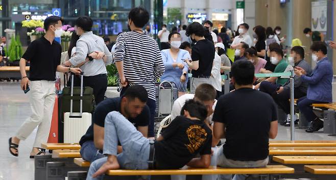 지난 22일 오후 인천국제공항 제1여객터미널 입국장 모습. (사진=연합뉴스)