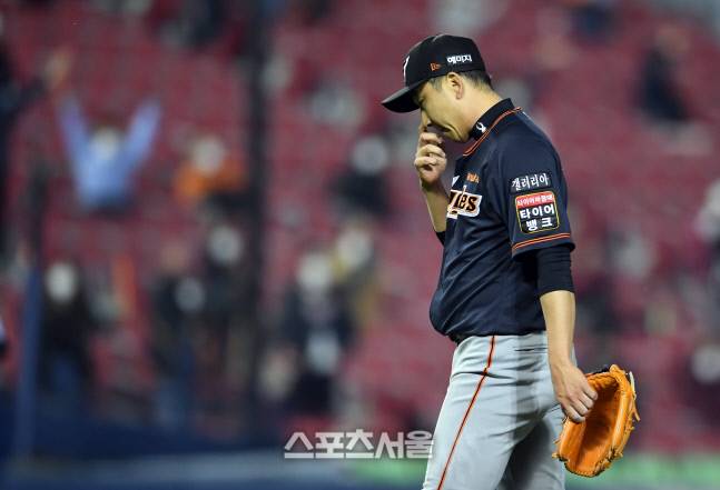 한화 정우람. 잠실 | 박진업기자 upandup@sportsseoul.com