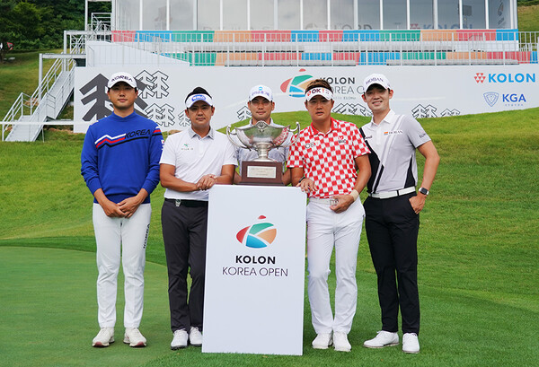 2022년 코오롱 제64회 한국오픈 골프선수권대회에 출전하는 (좌측부터) 아마추어 조우영, 박상현 프로, 이준석 프로, 이태희 프로, 김비오 프로. 사진제공=코오롱 한국오픈 조직위원회