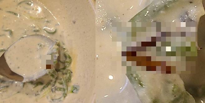 한 유명 맛집 콩국수에서 바퀴벌레 다리로 추정되는 이물질이 나왔다. /사진=온라인 커뮤니티