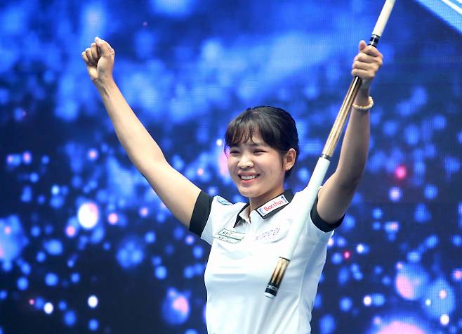 스롱 피아비가 25일 오후 경북 경주에서 열린 블루원리조트 LPBA 챔피언십 준결승에서 승리해 결승에 진출했다. /사진=LPBA