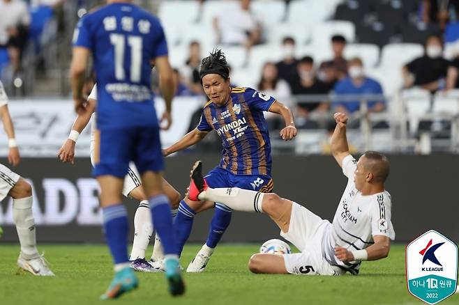 울산과 성남의 경기(한국프로축구연맹 제공)© 뉴스1