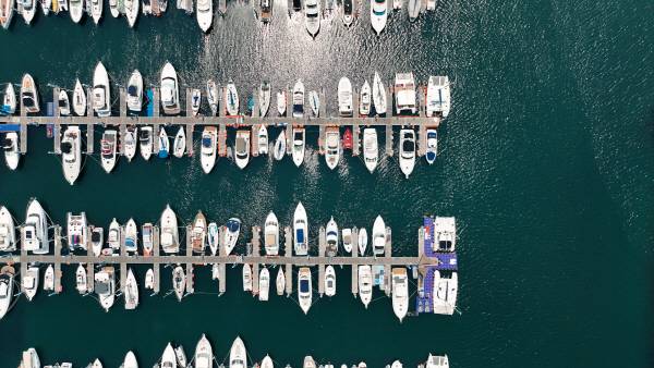 수영만 요트경기장에 요ㆍ보트가 계류돼있다. 김태훈pd