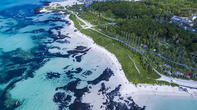 협재 해수욕장 / 사진 = 제주관광공사