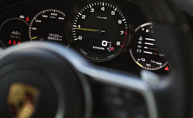 카이엔 E-하이브리드 쿠페 자유로 연비