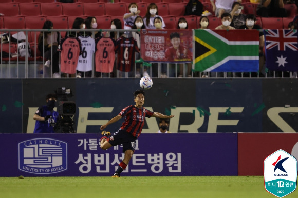 수원FC의 이승우. [사진=한국프로축구연맹]