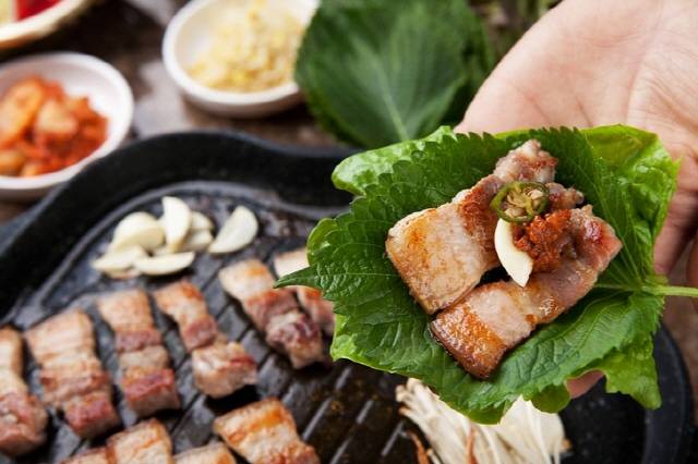 몸의 열을 낮추는 음식으로 더위를 피할 수 있다./ 사진=게티이미지뱅크