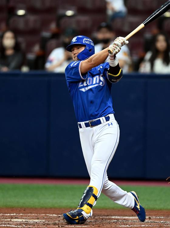 거듭된 부상으로 1군에서 자취를 감춘 삼성 라이온즈 내야수 김상수. 성적까지 부진해 시즌 뒤 FA 권리를 행사할 수 있을지 물음표가 찍혔다. 삼성 제공