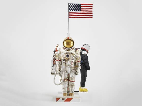 ″Mary's Suit″ (2019) from ″Space Program: Indoctrination″ at Art Sonje Center [ART SONJE CENTER]