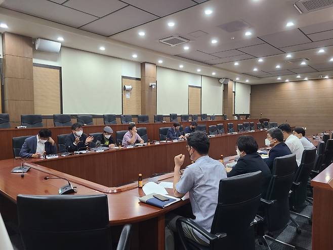 지심도 생활폐기물 처리 방안 마련 간담 [거제시 제공. 재판매 및 DB 금지]