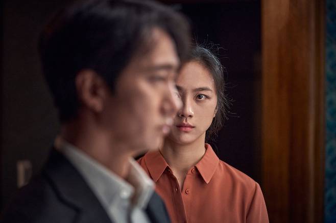 영화 '헤어질 결심' 속 한 장면 (칸[프랑스]=연합뉴스) 제75회 칸국제영화제 경쟁 부문 진출작 '헤어질 결심' 속 한 장면. 2022.5.25 [CJ ENM 제공. 재판매 및 DB 금지] photo@yna.co.kr