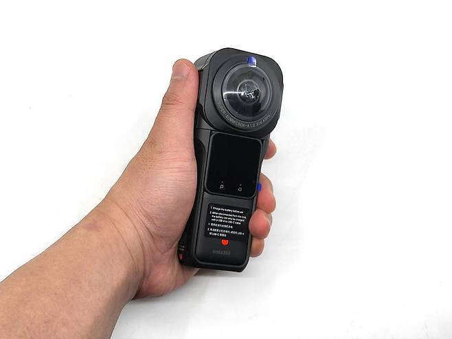 인스타360 원 RS 1인치 360 에디션