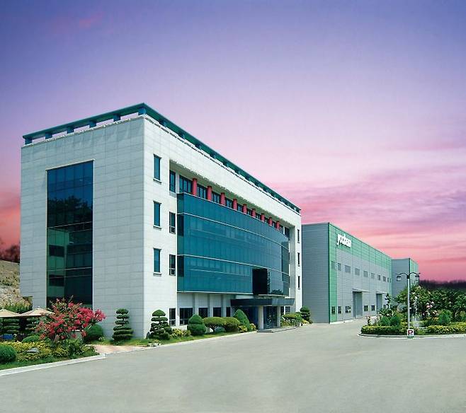 영창케미칼 본사 전경 ⓒ영창케미칼