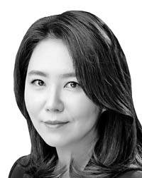 강유정 강남대 교수·영화평론가