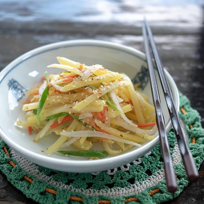 Gamja bokkeum, Korean panfried potato (Holly Ford)