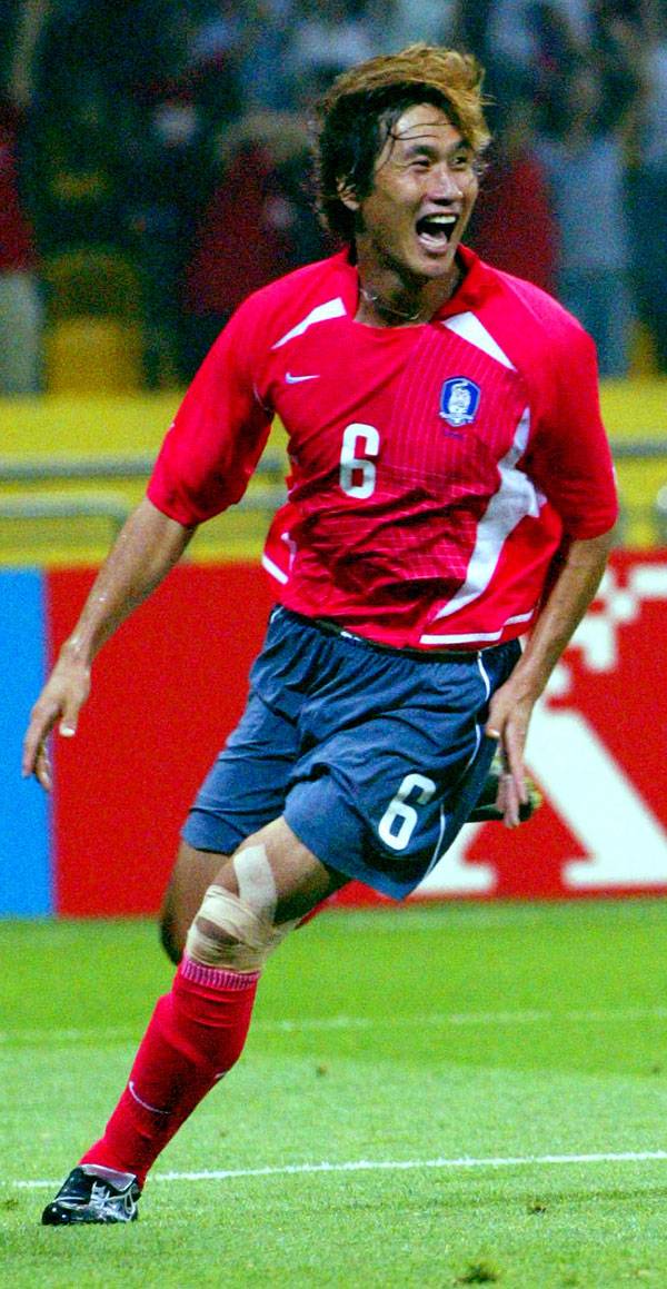 2002년 월드컵에서 전 경기를 뛰었던 유상철. ⓒ사진공동취재단