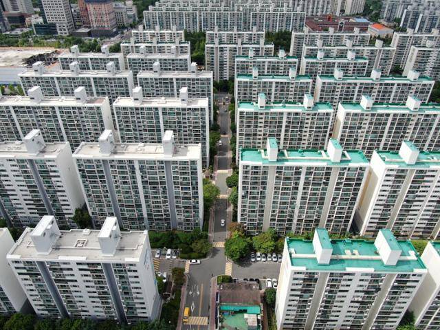 30일 대전시 서구 둔산동 아파트 단지 모습. 연합뉴스