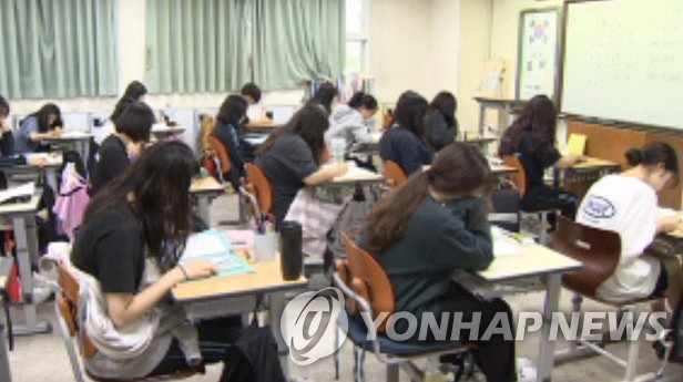 공부하고 있는 학생들 ※ 기사와 직접 관계가 없습니다. [연합뉴스TV 제공]