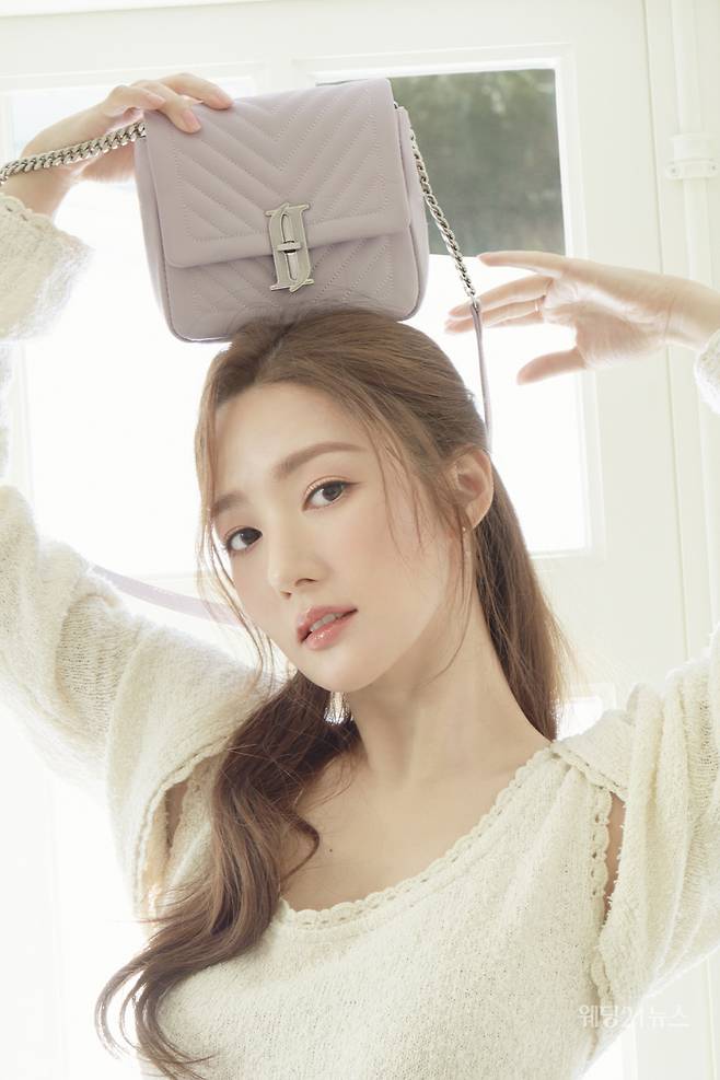 사진 : 배우 박민영 (사진제공 : 제이에스티나 핸드백)