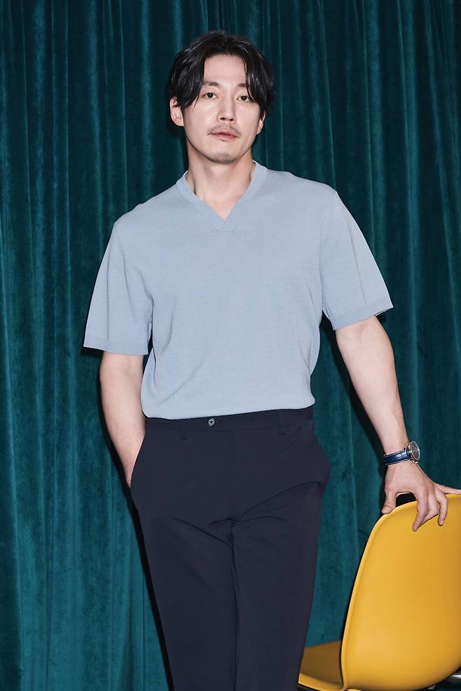 영화 ‘더 킬러-죽어도 되는 아이’에서 킬러 의강 역을 연기한 배우 장혁. 사진 아센디오