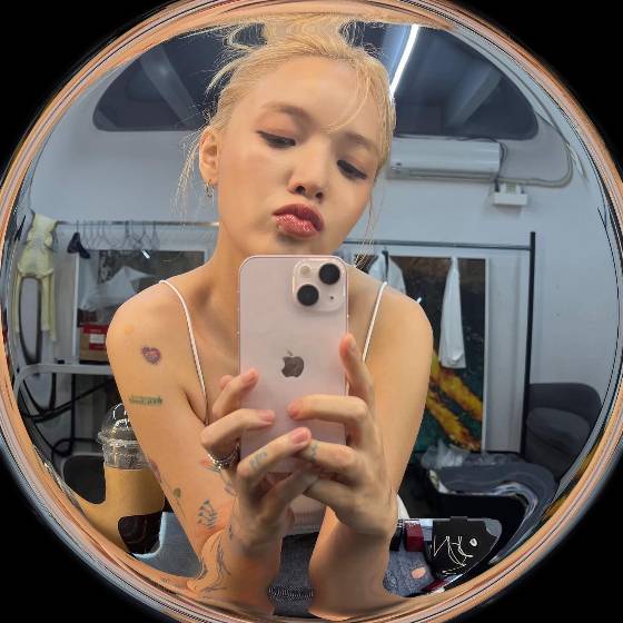 /사진=지민 인스타그램 캡처