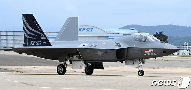 국산 전투기 KF-21. 2022.7.8/뉴스1 © News1 사진공동취재단