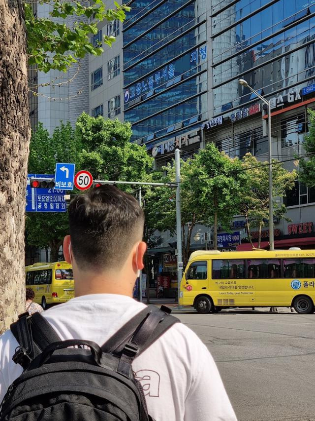 2주 뒤 상민씨와 기자는 서울 소재 지방고용노동청을 찾았다. 노동·임금과 관련한 문제이니 당연히 고용청 관할이라고 생각했지만, 돌아온 답은 "임금체불 문제가 아니니 여기서는 신고할 수 없고, 직업소개소는 지방자치단체 관할이니 그쪽에 신고하라"는 설명이었다. 최나실 기자