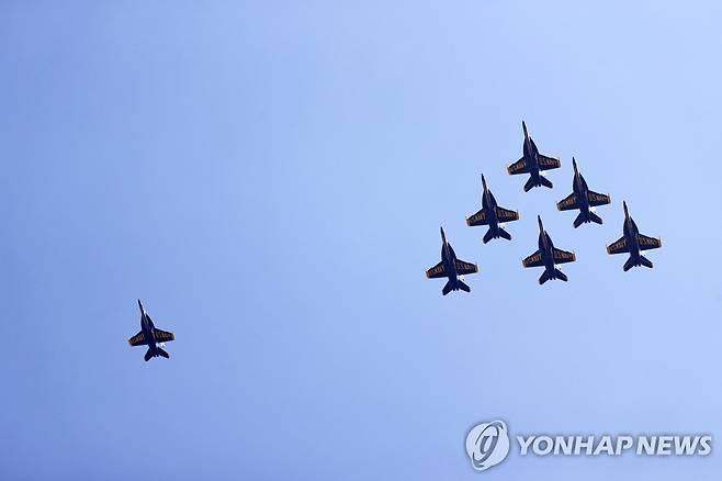 미 해군 곡예비행단 블루 앤젤스 [EPA=연합뉴스 자료사진. 재판매  및 DB금지]