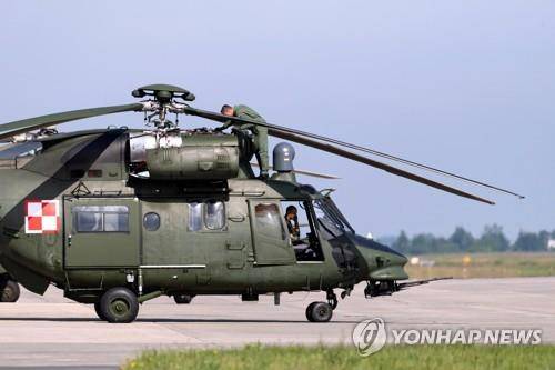 훈련중인 폴란드 공군 [EPA 연합뉴스 자료사진. 재판매 및 DB 금지]