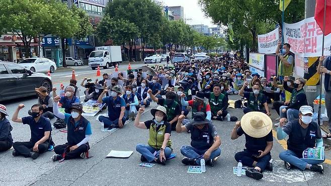 "고용노동부 전주지청은 투쟁사업장 문제 해결하라" [민주노총 전북본부 제공. 재판매 및 DB 금지]